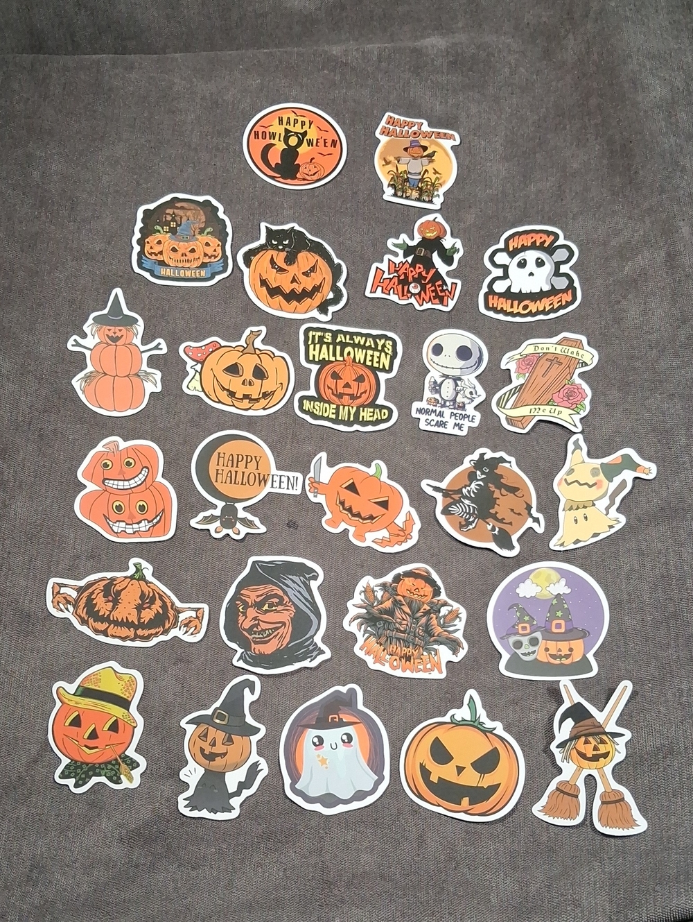 2/$5 Bellśche 25 Pack Misc. Halloween Themed Stickers NEW SEALED (2C)